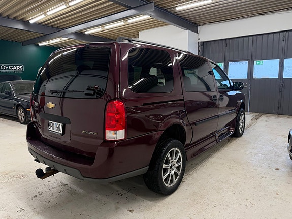 Chevrolet Uplander 4 of 5