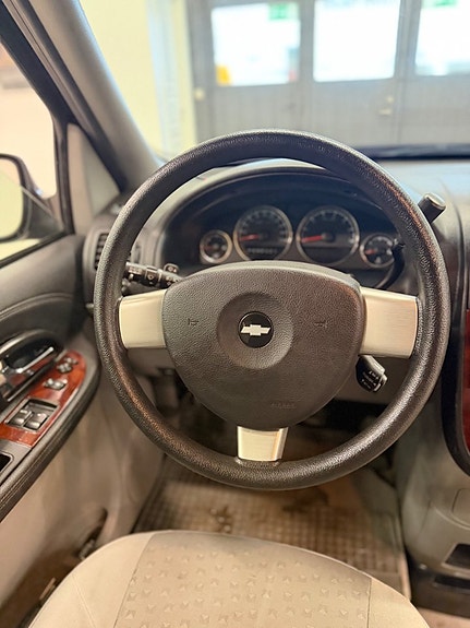 Chevrolet Uplander 9 of 13