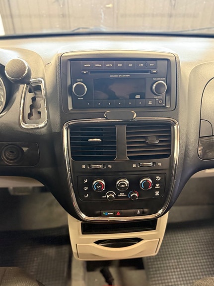 Dodge Grand Caravan 11 of 14