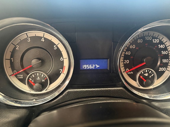 Dodge Grand Caravan 13 of 14