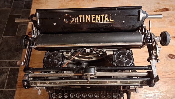 Product image 4 of 9