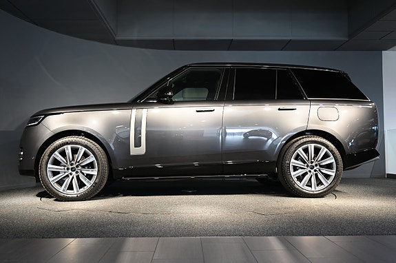 Land Rover Range Rover 3 of 5