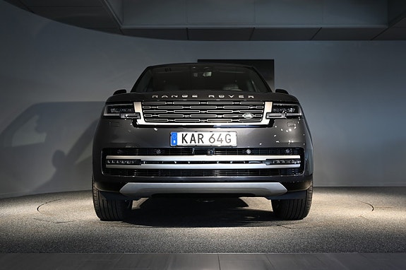 Land Rover Range Rover 9 of 30