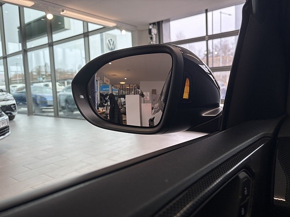 Volkswagen T-Cross 12 of 24