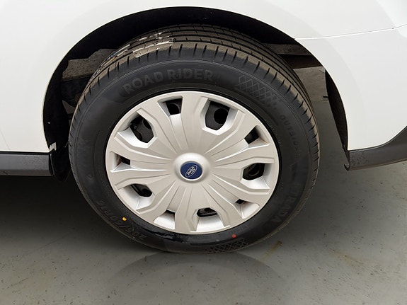 Ford Transit Connect 22 of 24