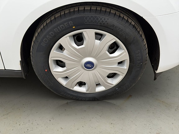 Ford Transit Connect 24 of 24