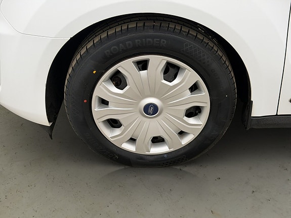 Ford Transit Connect 21 of 24