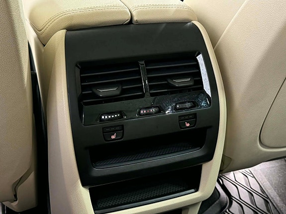 BMW X5 11 of 25