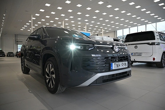 Volkswagen Tayron 3 of 5