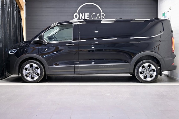 Volkswagen Transporter 3 of 5