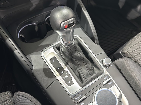Audi A3 12 of 14