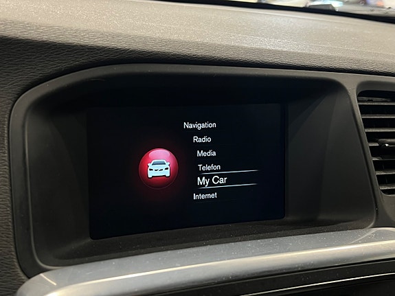 Volvo V60 17 of 30