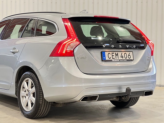 Volvo V60 6 of 30