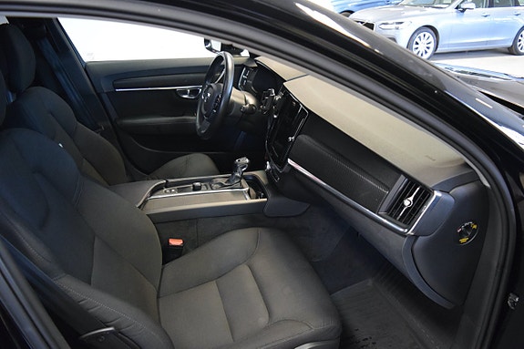 Volvo V90 Cross Country 9 of 10