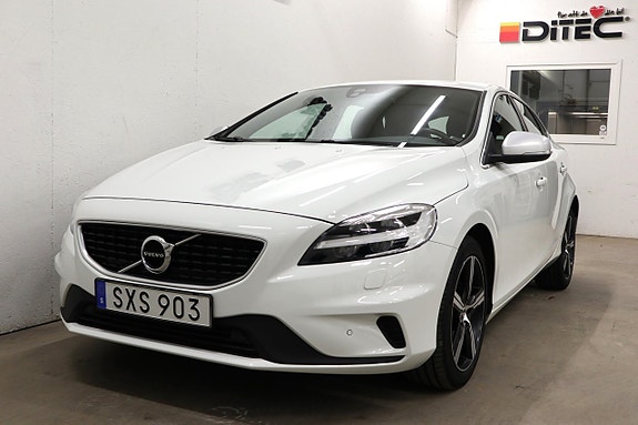 Volvo V40 2 of 20