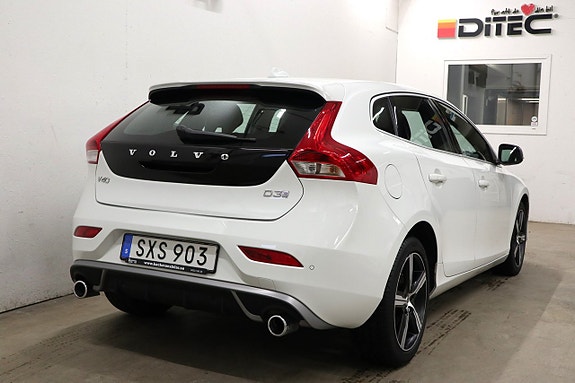 Volvo V40 6 of 20
