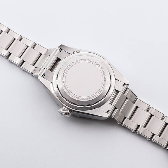 Product image 11 of 12