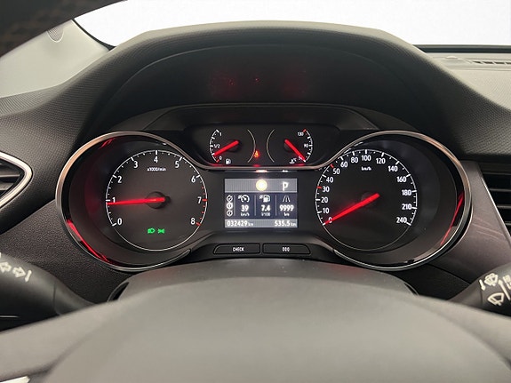 Opel Crossland X 14 of 24