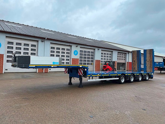 Goldhofer STN-L 4 Low loader