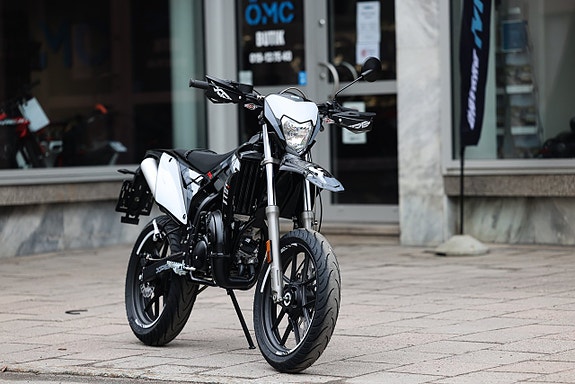 Peugeot XP6 | Svart | Crossmoped | 45km/h 6 of 12