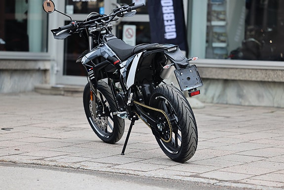 Peugeot XP6 | Svart | Crossmoped | 45km/h 9 of 12