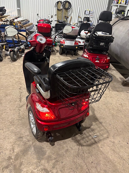 Product image 4 of 6