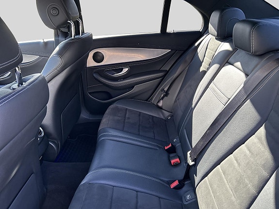Mercedes-Benz E220 d 10 of 11