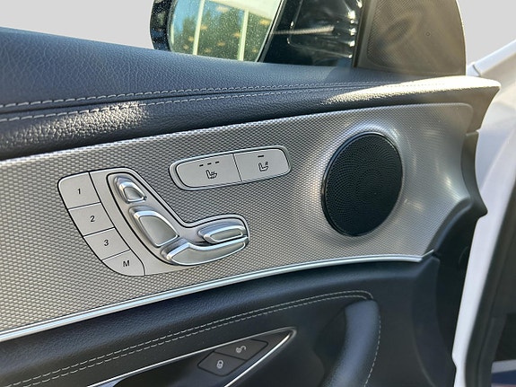 Mercedes-Benz E220 d 11 of 11