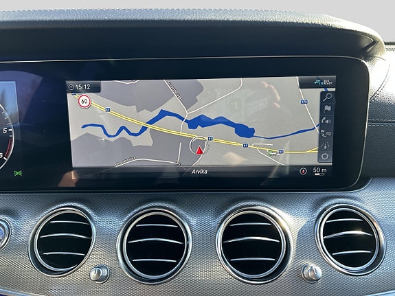 Mercedes-Benz E220 d 7 of 11