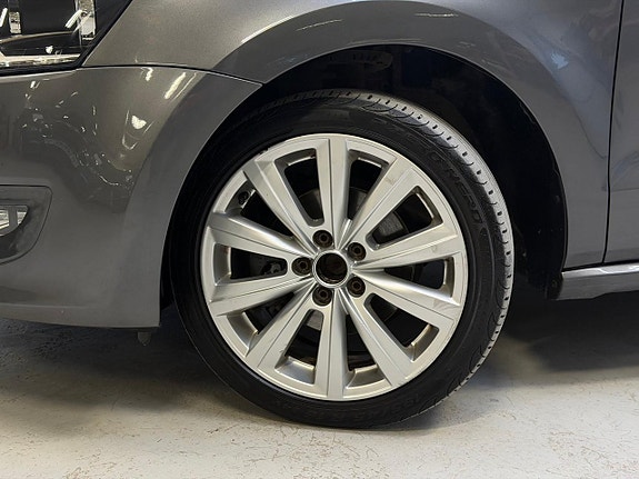 Volkswagen Polo 17 of 22