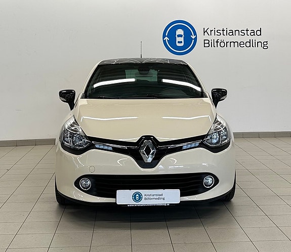 Renault Clio 3 of 12
