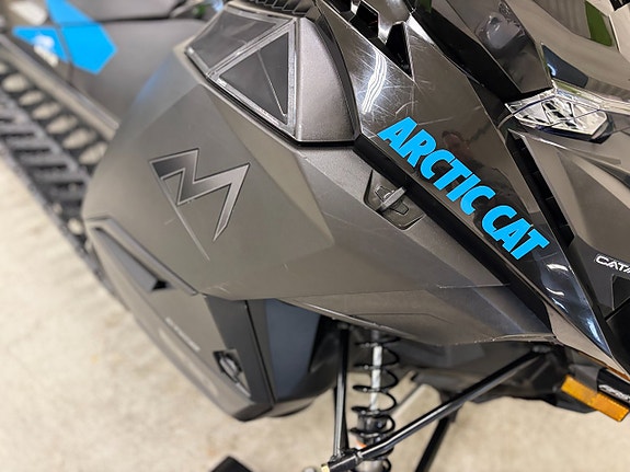 Arctic Cat Catalyst M 600 146" 5 of 9