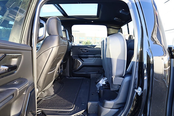 RAM 1500 12 of 27