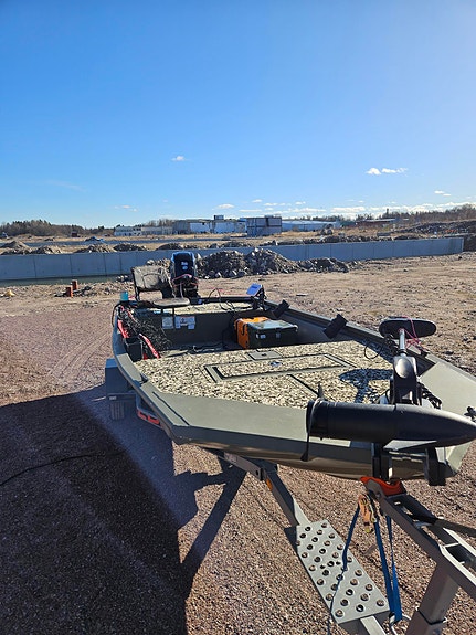 Tracker Grizzly 1648 Jon – Mercury 40 Jet – Trailer – Låga timmar, ej elektronik 3 of 3