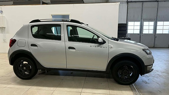 Dacia Sandero Stepway 7 of 25