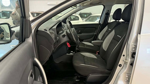 Dacia Sandero Stepway 14 of 25