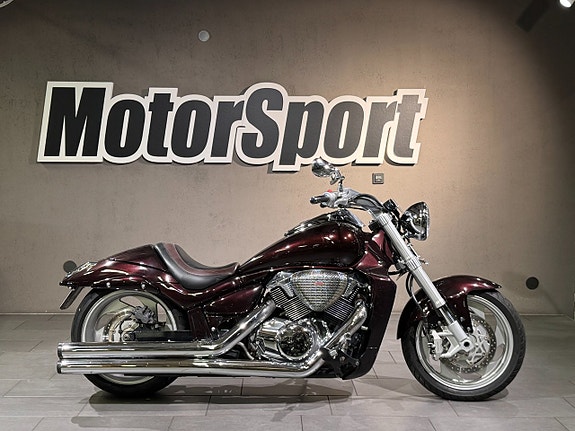 Suzuki VZR1800 INTRUDER