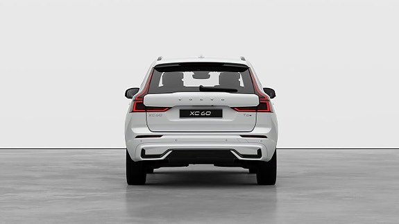 Volvo XC60 7 of 25