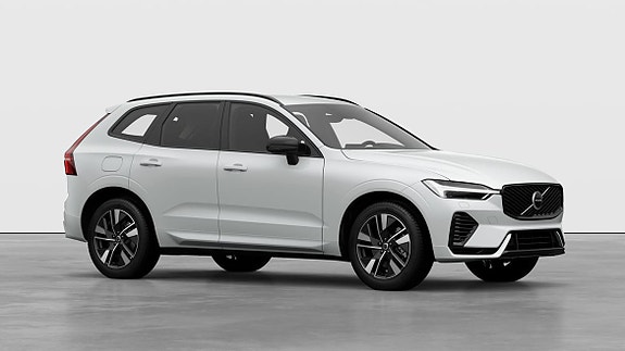 Volvo XC60 2 of 5