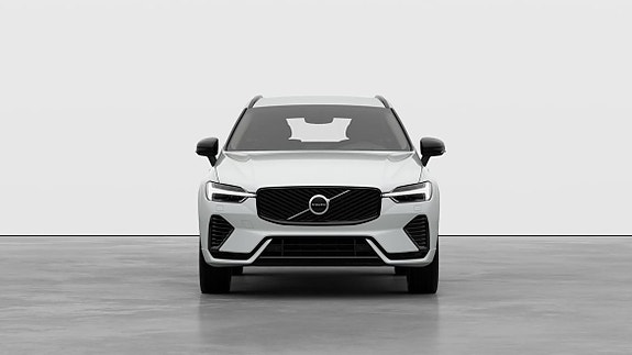 Volvo XC60 8 of 25
