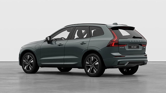 Volvo XC60 3 of 5