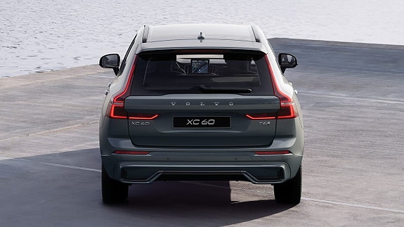 Volvo XC60 16 of 23