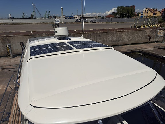 Marex 375 Marex | 2x Mercury 3,0L V6 TDI 270 7 of 28