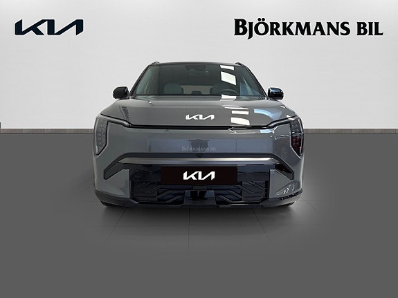 Kia EV3 2 of 21
