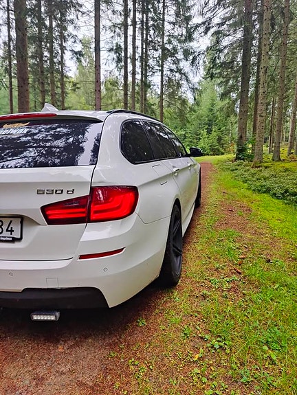 BMW 530d 5 of 10