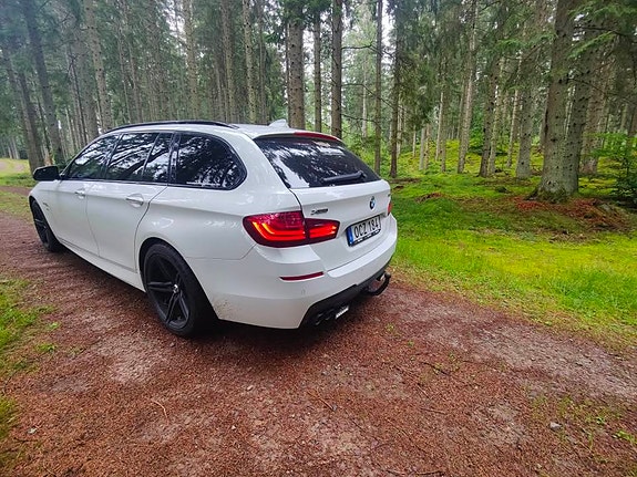 BMW 530d 4 of 10