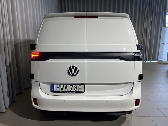 Volkswagen ID. Buzz 6 of 10