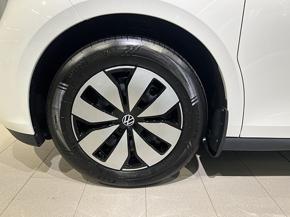 Volkswagen ID. Buzz 8 of 10