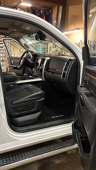 RAM 1500 6 of 7