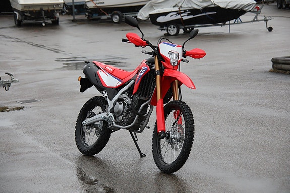 Honda CRF300L för grusbus, enduro och offroad! 2 of 5